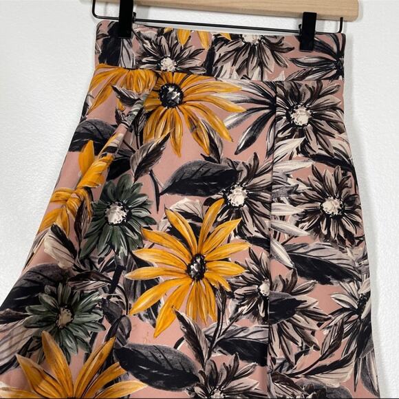 Black Halo Lingering Floral Pleated Mini Skirt Size 0 - Picture 3 of 9